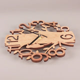 Horloge Murale En Bois Marron Sur Un Mur 